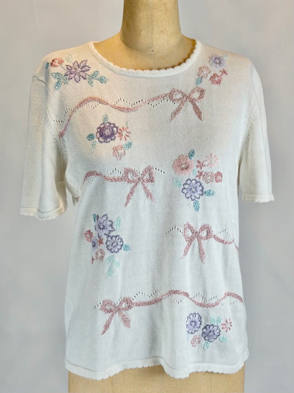 VINTAGE flower bouquet bow tie knot sweater short sleeve embroidered floral 90s - Picture 9 of 12